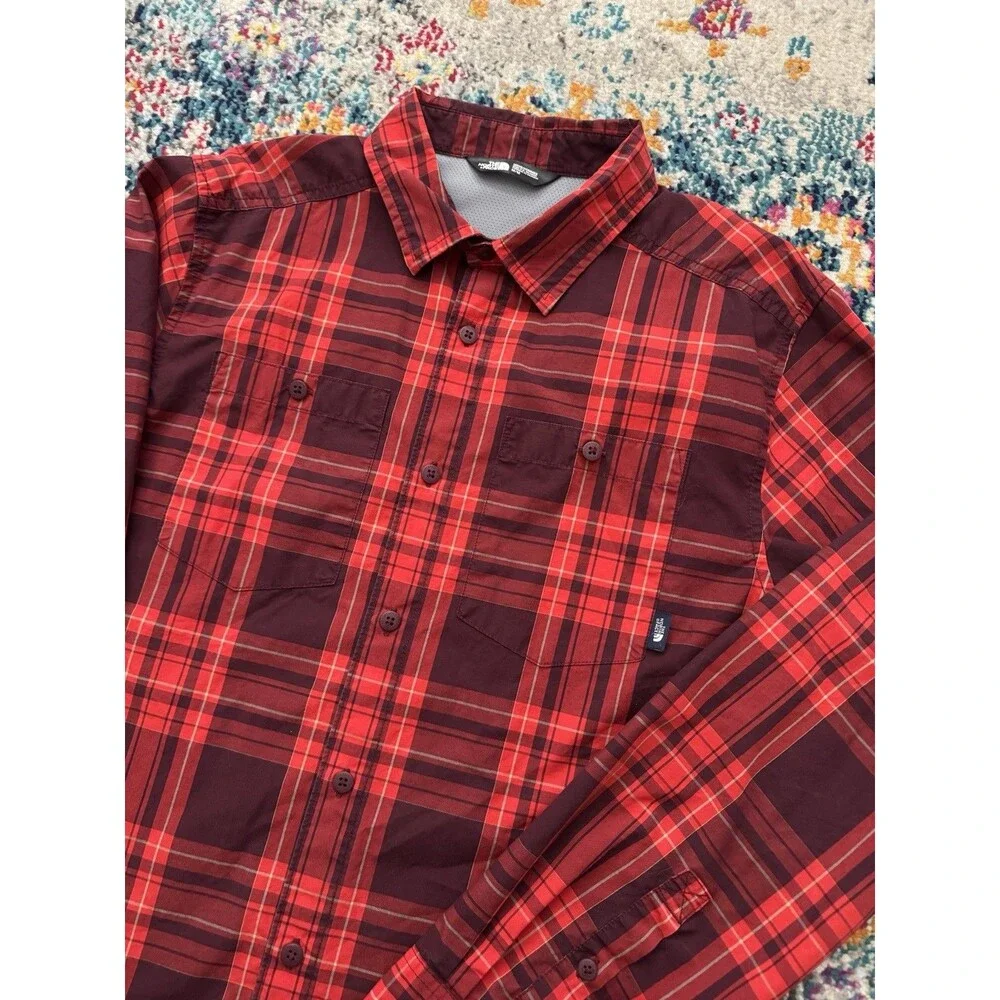 The North Face Red Button Up Shirt Men's M Hiking‎ Vented Long Sleeve Outdoor